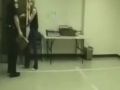 Policjant pobi� kobiet�
