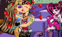 Monster High całowanie