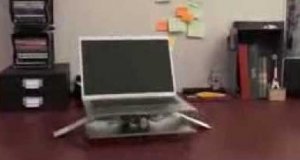 Latający MacBook