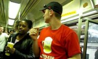 Rick Roll'd w metrze