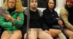 Żarcik w metrze