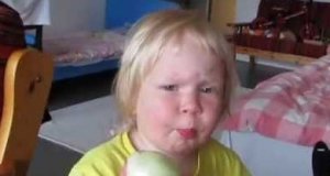 Dziewczynka, która lubi cebulę