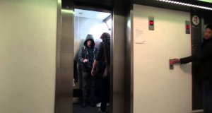 Mistrz Jedi w windzie