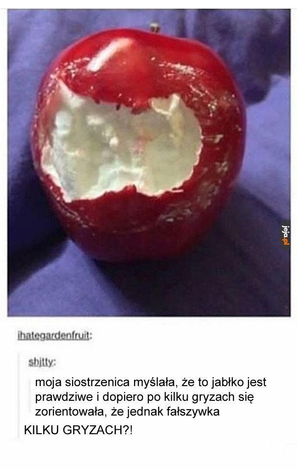 Darowanemu jabłku się pod wosk nie zagląda