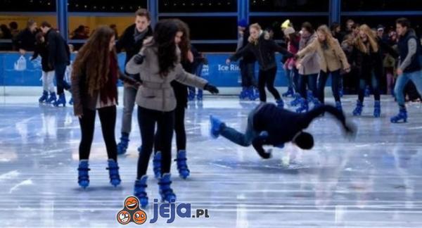 Ułamki sekund przed bolesnym upadkiem
