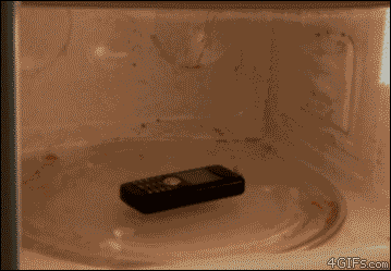 Telefon w mikrofali
