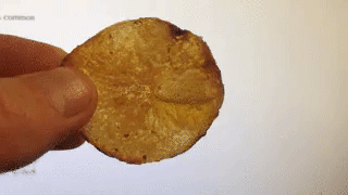 Olejowa bańka w chipsie