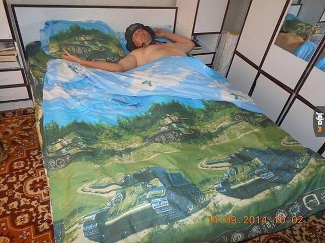 Ivan w swojej sypialni