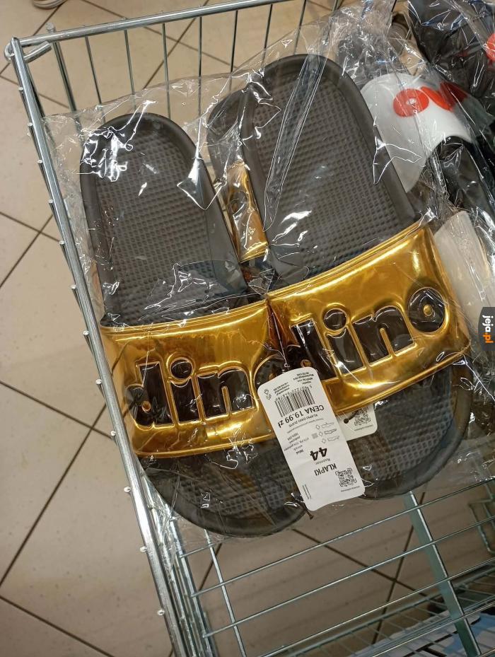 Kiedy robisz 1000 zakupy w Dino i odblokowałeś złotą skórkę