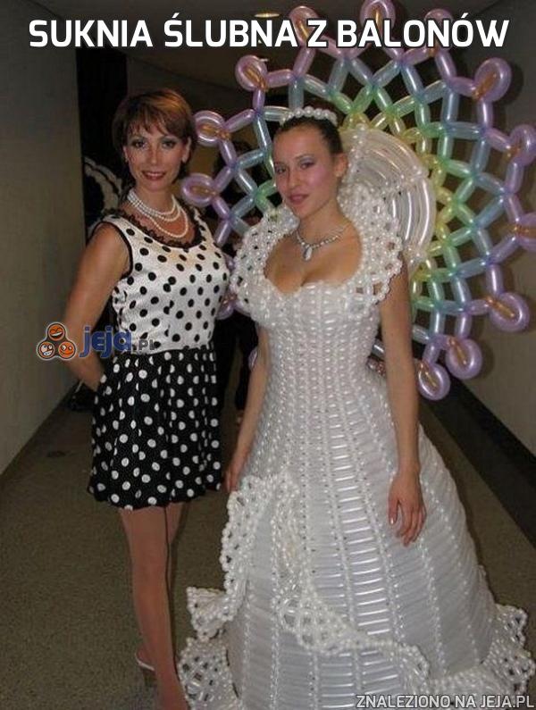 Suknia ślubna z balonów