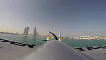 Z kokpitu pilota - Red Bull Air Race