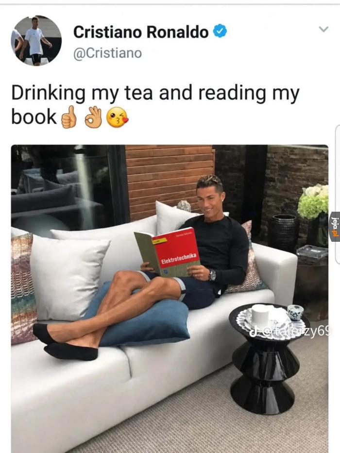 Zna się chłopak na dobrej literaturze