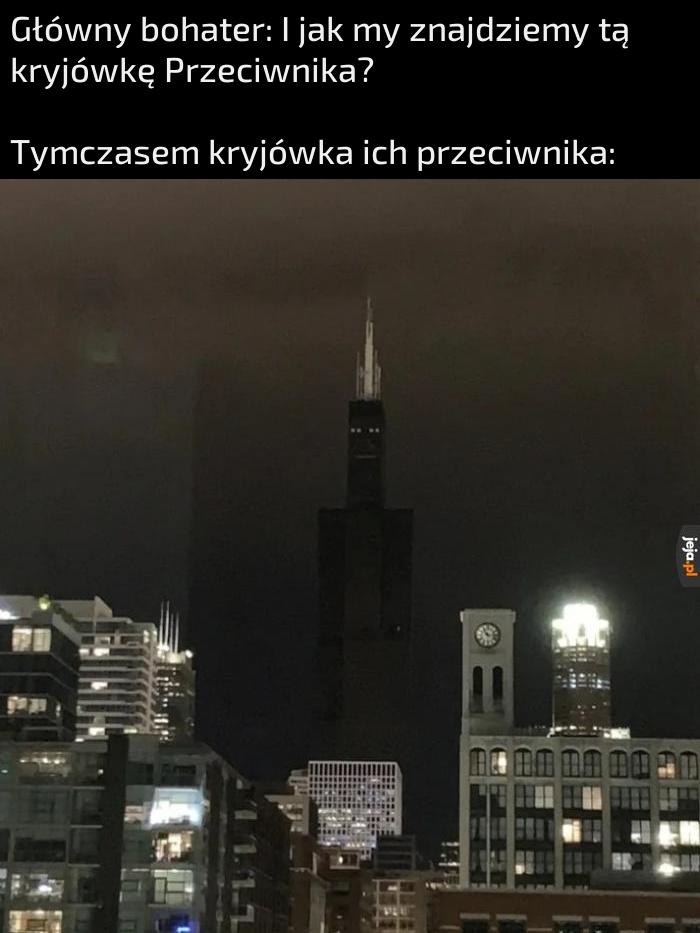 Jeszcze na niej wielki napis "tutaj totalnie nas nie znajdziesz"