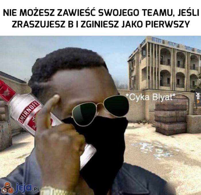 Poświęcenie dla drużyny