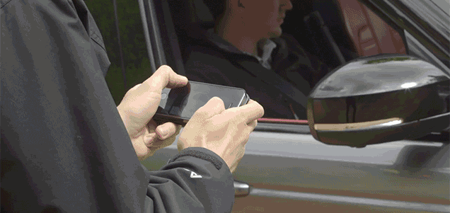 Sterowanie autem za pomocą smartfona