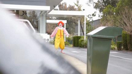 Ronald zaprasza do McDonald's!