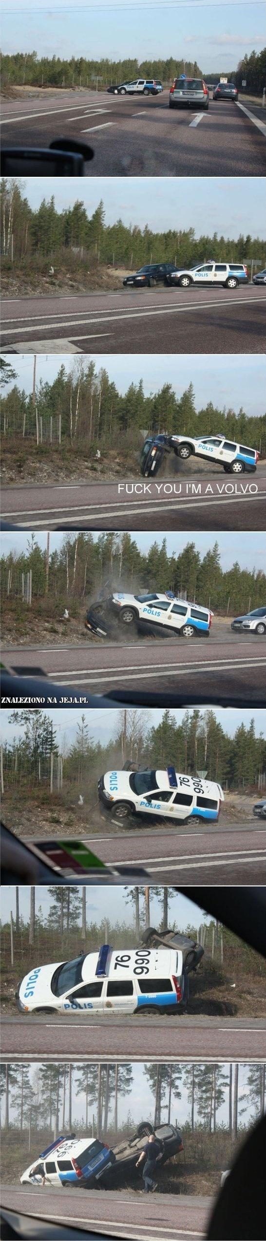 Policyjne Volvo w akcji