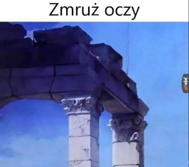 Zmruż oczy
