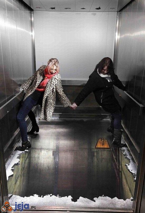 Iluzja w windzie