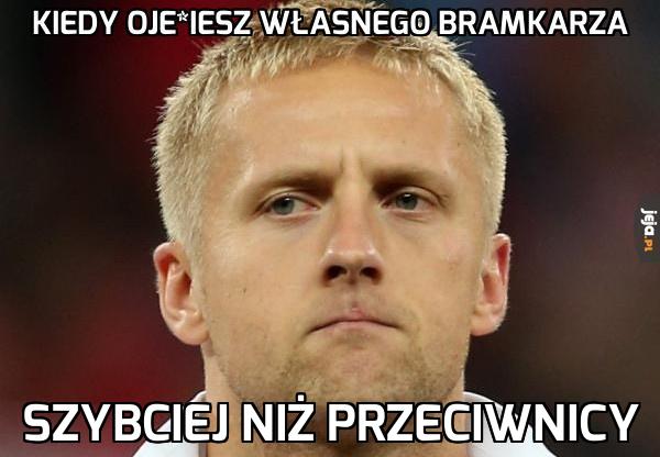 Kiedy oje*iesz własnego bramkarza