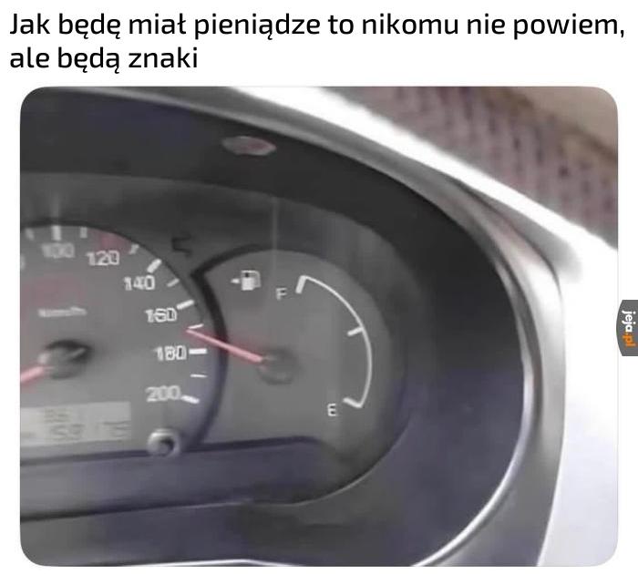 Pełny bak? W tej ekonomii?
