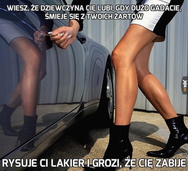 Wiesz, że dziewczyna Cię lubi, gdy dużo gadacie, śmieje się z Twoich żartów