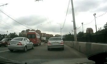 Tymczasem na drodze...