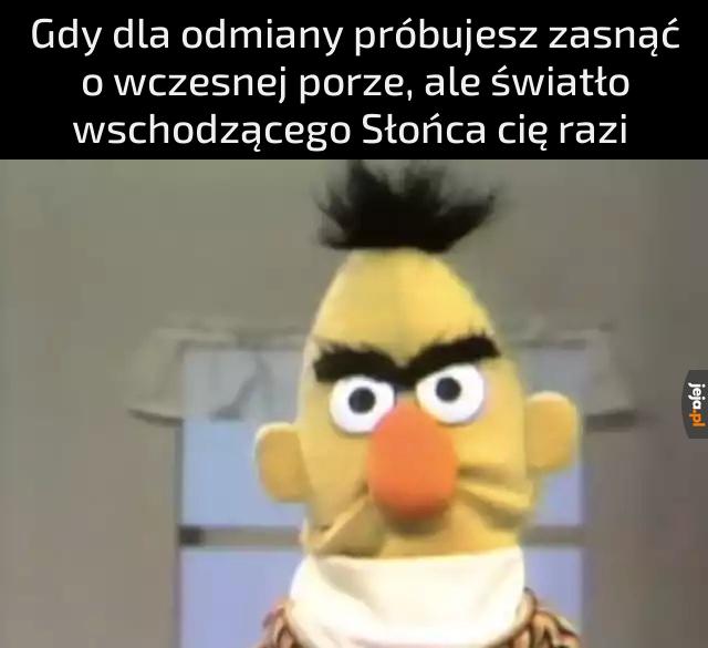 Jakby nie mogło krążyć ciągle nad dyskiem