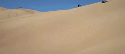 Niebezpieczne zabawy na pustyni