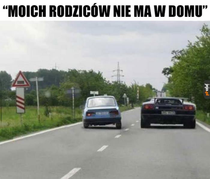 Hipernapęd włączony