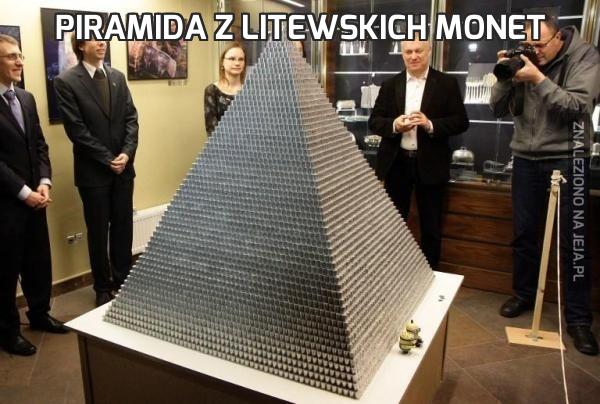 Piramida z litewskich monet