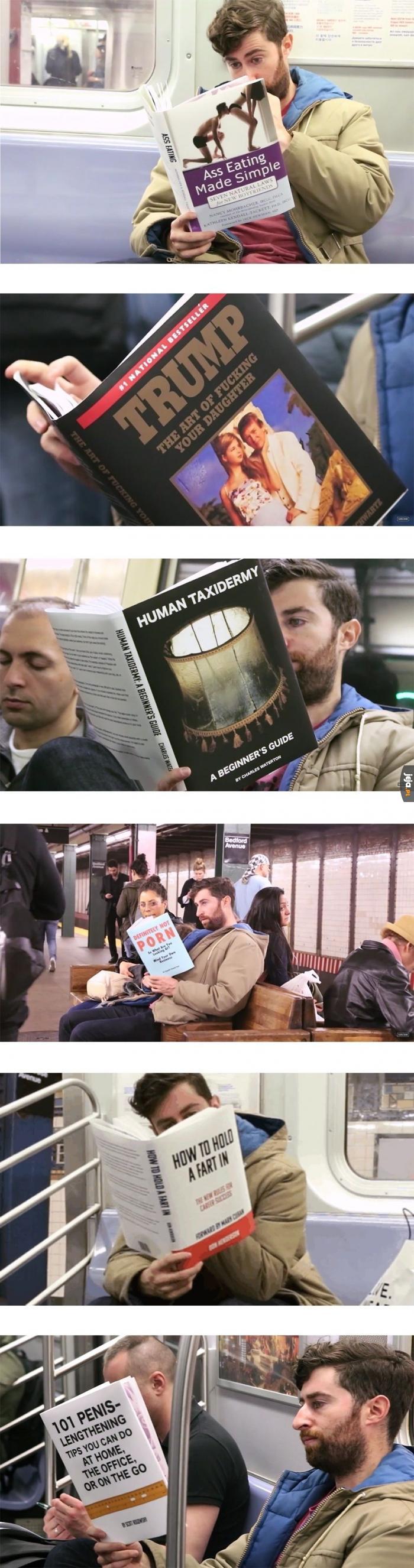 Fakeowe okładki książek w komunikacji miejskiej