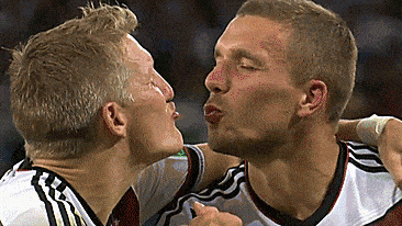 Buziaczka panie Schweinsteiger?