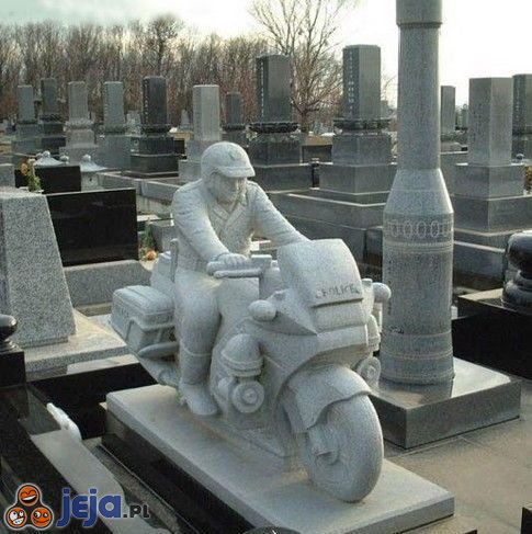 Pomnik motocyklisty