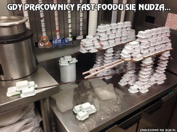 Gdy pracownicy fast-foodu się nudzą...