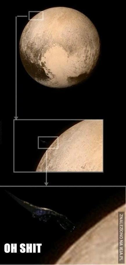 Obublikowano zdjęcia Plutona