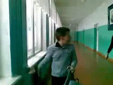 Niebezpieczne zabawy w szkole