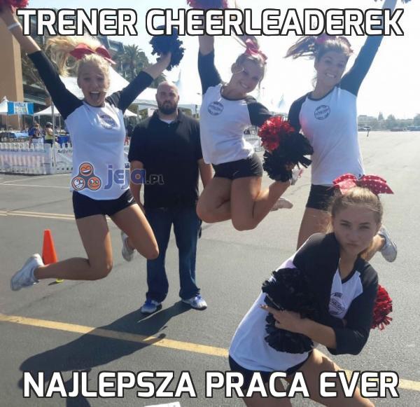 Trener cheerleaderek