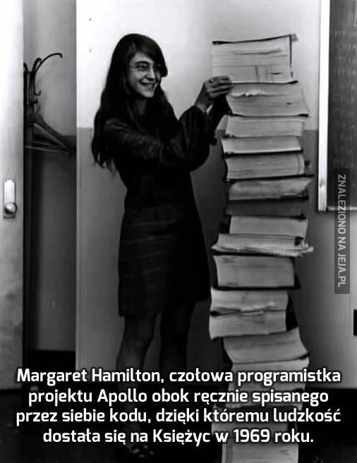 Kobieta. Programowanie. ODRĘCZNIE.