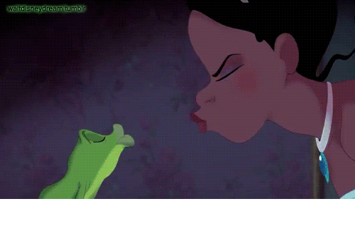 Księżniczka całuje żabę i...