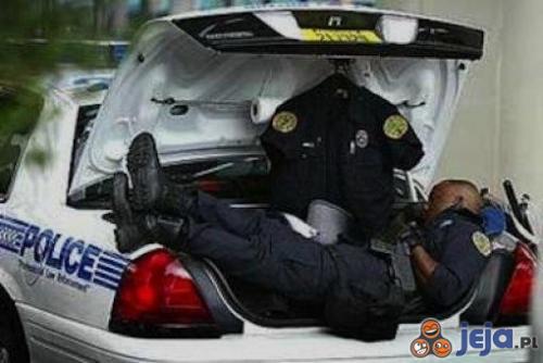 Praca policjanta jest bardzo ciężka