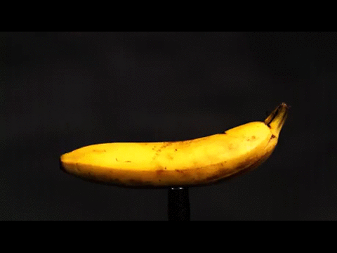 Banan vs nabój