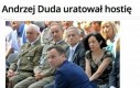 Andrzej Duda uratował hostię