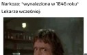 Zawsze sikasz przez zapięty rozporek?