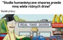 Częściej to oni otwierają drzwi klientom hehe