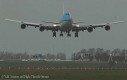 Boeing 747 vs ptak