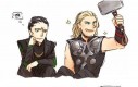 Thor i Loki bawią się młotami