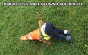 Odwrócić się na dosłownie pół minuty...