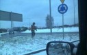 Tymczasem w Polsce - Kosi się śnieg