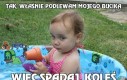 Tak, właśnie podlewam mojego bucika